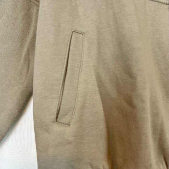 NEW Womens 1/2 Zip Thick Fleece Sweatshirt with Pockets / Size large - Picture 6 of 11